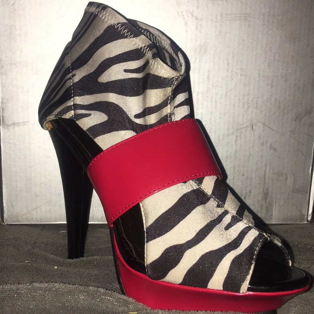 Ankle heels